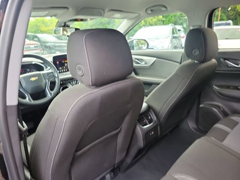 Used 2025 Chevrolet Blazer LT FWD image 14
