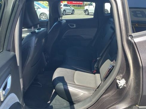 Used 2023 Jeep Compass Latitude AWD/4WD image 29