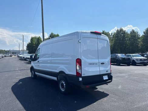New 2026 Ford Transit 250 148 Medium Roof RWD image 7