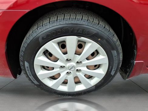 Used 2017 Nissan Sentra SV image 9