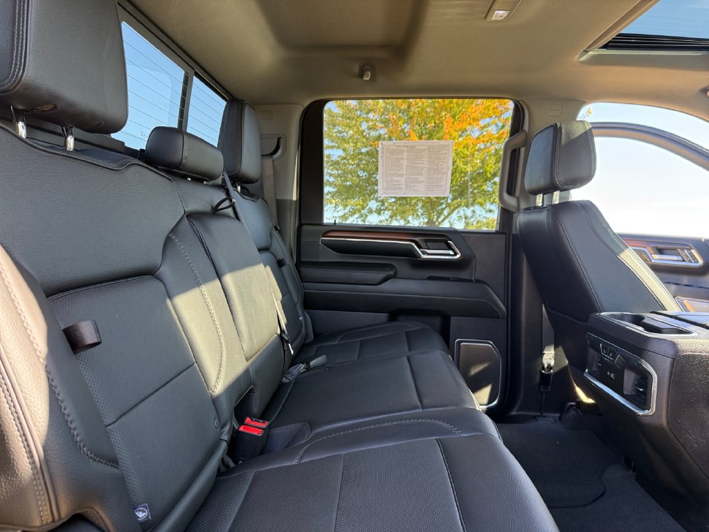 Used 2024 GMC Sierra 2500 Denali AWD/4WD image 36