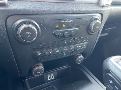 Used 2021 Ford Ranger XLT w/ Equipment Group 301A Mid image 16