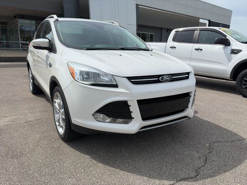 Used 2016 Ford Escape Titanium AWD/4WD image 1