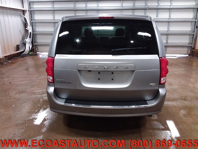 Used 2019 Dodge Grand Caravan SE FWD image 8