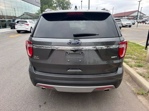 Used 2016 Ford Explorer XLT w/ Equipment Group 202A AWD/4WD image 5