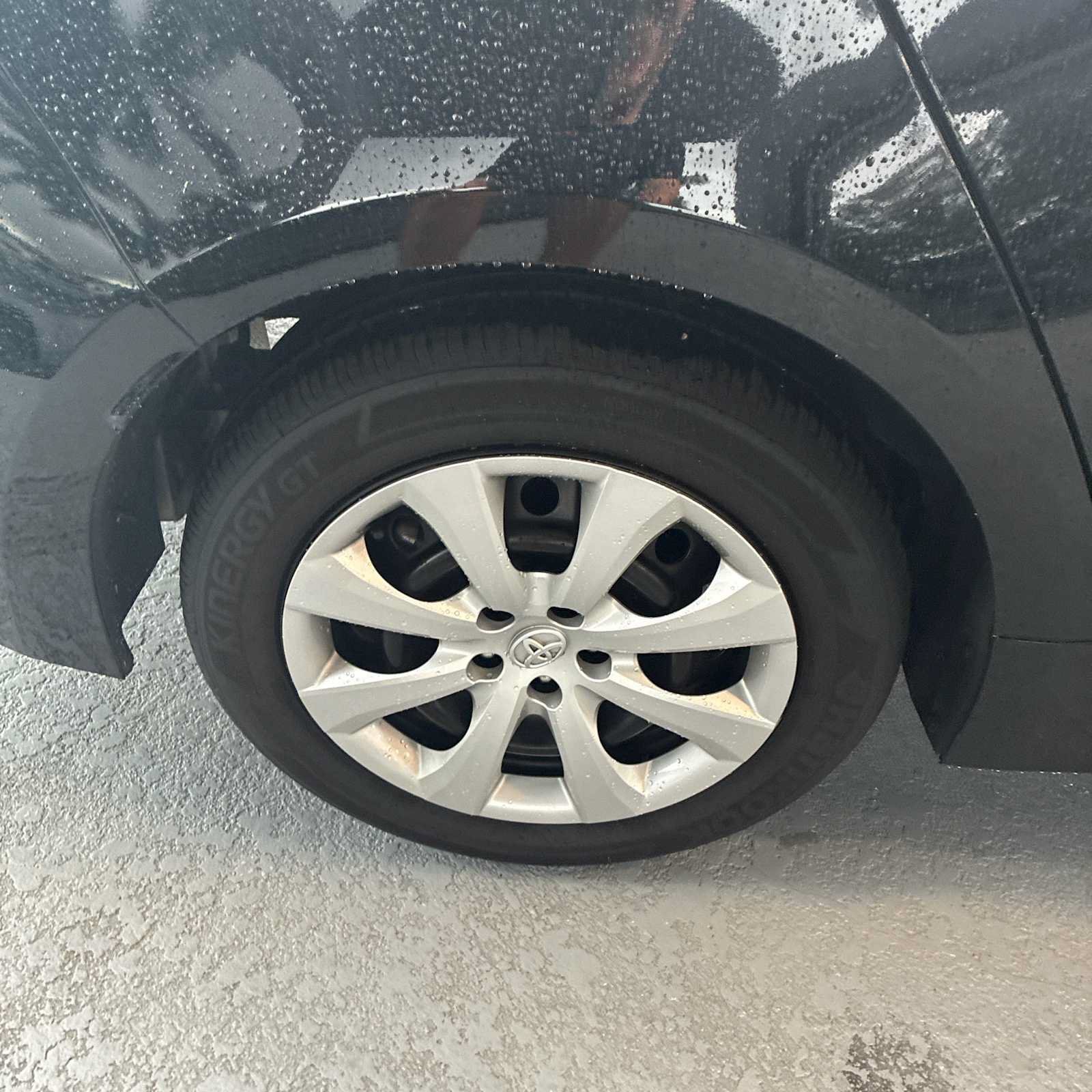 Used 2026 Toyota Corolla LE FWD image 17