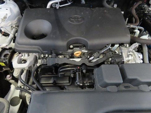 Used 2023 Toyota RAV4 LE image 32