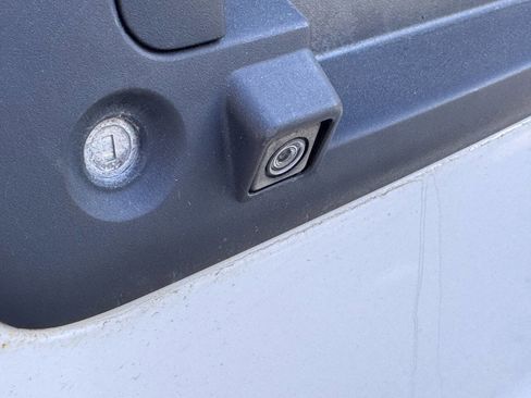 Used 2019 Chevrolet Express 2500 w/ Driver Convenience Package image 6