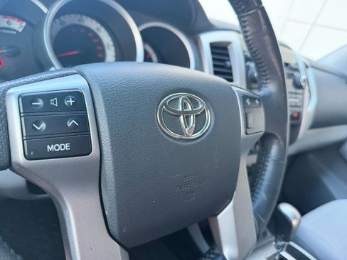 Used 2012 Toyota Tacoma 4x4 Double Cab w/ SR5 Pkg image 22