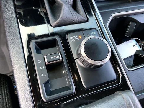Used 2024 Toyota Tundra SR5 image 33