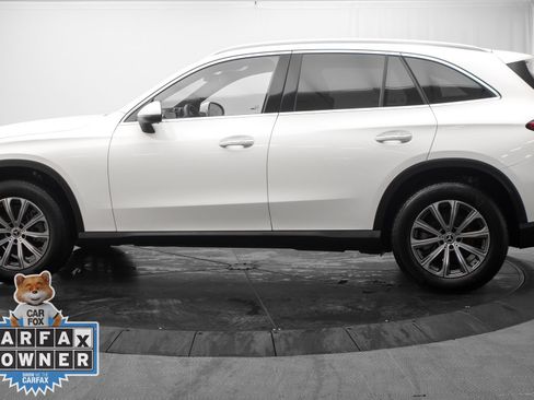Used 2025 Mercedes-Benz GLC 300 4MATIC image 6