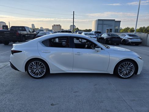 Used 2024 Lexus IS 300 w/ Premium Package RWD image 6