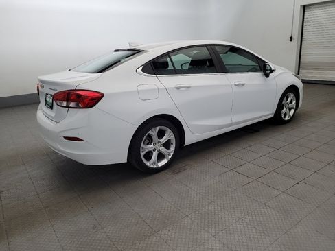 Used 2019 Chevrolet Cruze Premier w/ Driver Confidence II Package FWD image 10