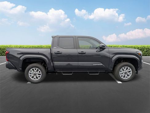 New 2026 Toyota Tacoma SR5 image 3