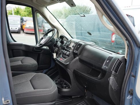 Used 2020 RAM ProMaster 3500 FWD image 2