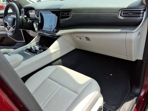 Used 2022 Jeep Wagoneer Series I w/ Convenience Group I AWD/4WD image 15