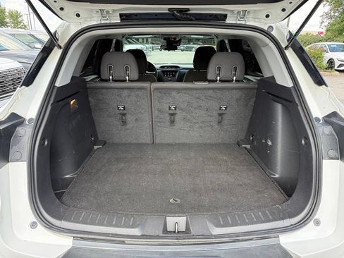 Used 2023 Chevrolet TrailBlazer LT FWD image 33