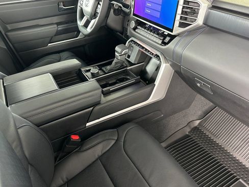 New 2025 Toyota Tundra Platinum image 18