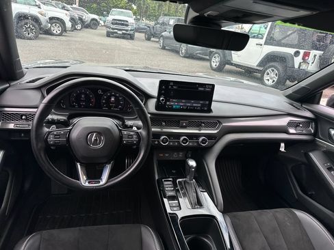 Used 2024 Acura Integra A-Spec FWD image 13