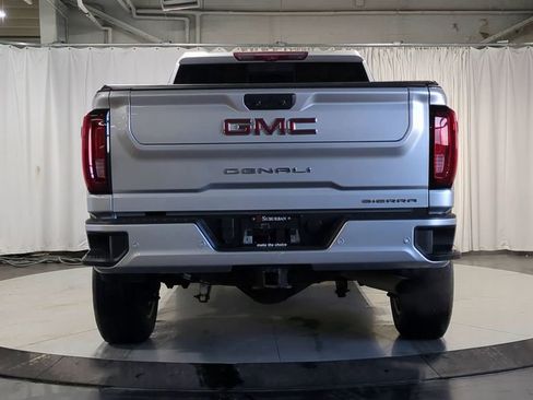 Used 2023 GMC Sierra 2500 Denali w/ Denali Ultimate Package image 9