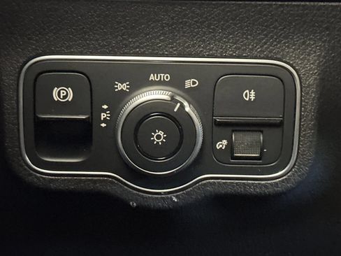 Certified 2024 Mercedes-Benz EQB 250+ w/ Winter Package image 39