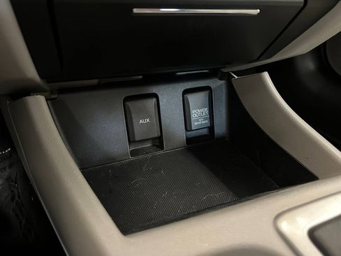 Used 2015 Honda Civic LX image 23