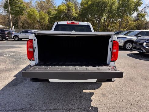 Used 2022 Chevrolet Colorado LT w/ Fleet Safety Package image 33