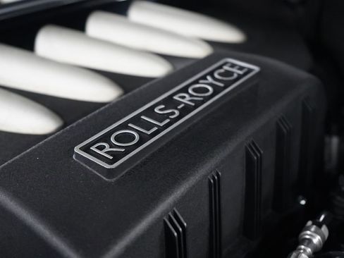 Used 2010 Rolls-Royce Ghost RWD image 52