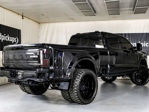 Used 2024 Ford F350 Limited w/ FX4 Off-Road Package AWD/4WD image 8