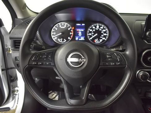 Used 2025 Nissan Sentra S FWD image 14