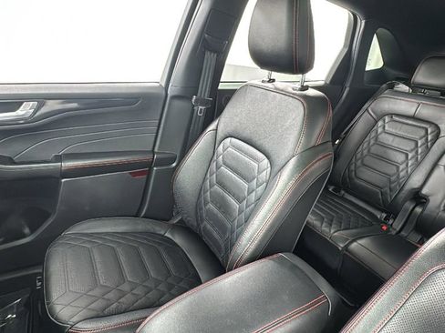 Used 2024 Ford Escape ST-Line Elite w/ Premium Technology Package image 13