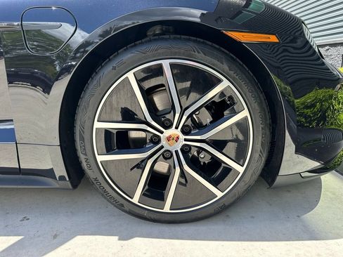 Used 2026 Porsche Taycan AWD/4WD image 15