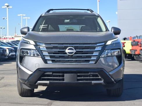 New 2026 Nissan Rogue Platinum w/ Platinum Premium Package image 2