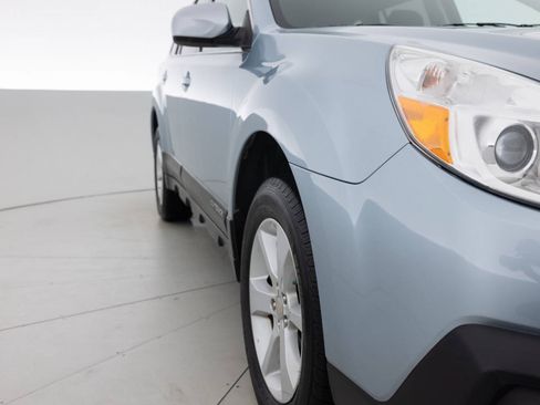 Used 2014 Subaru Outback 2.5i Premium AWD/4WD image 11
