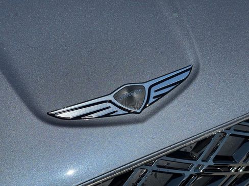 New 2026 Genesis GV70 2.5T Advanced AWD/4WD image 8