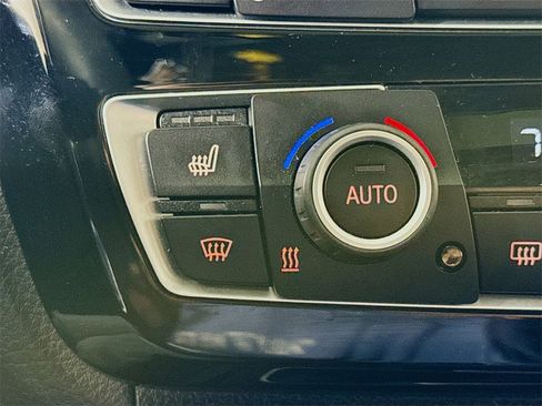 Used 2016 BMW 340i xDrive Sedan image 20