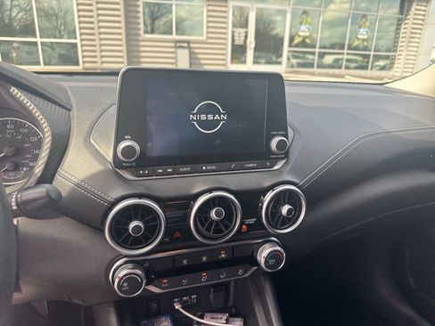 Used 2024 Nissan Sentra SV image 14