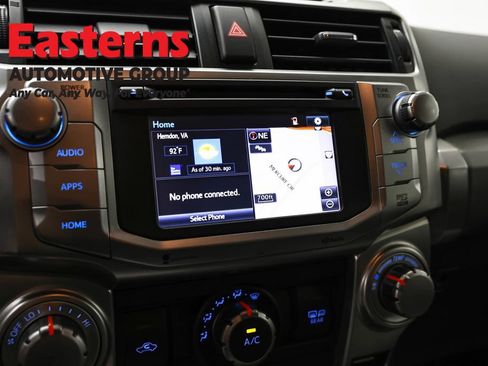 Used 2015 Toyota 4Runner SR5 AWD/4WD image 18
