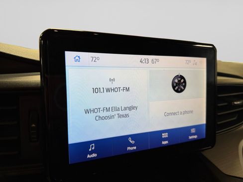 Used 2020 Ford Explorer XLT w/ Comfort Package AWD/4WD image 30