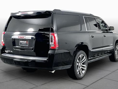 Used 2019 GMC Yukon XL Denali w/ Denali Ultimate Package RWD image 13