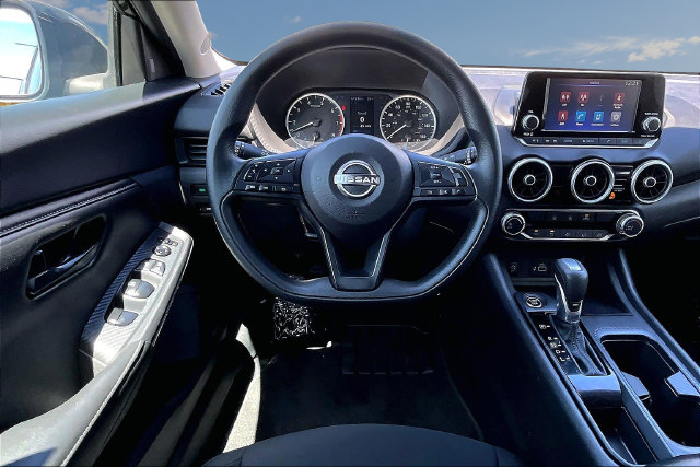 Certified 2025 Nissan Sentra S FWD image 8