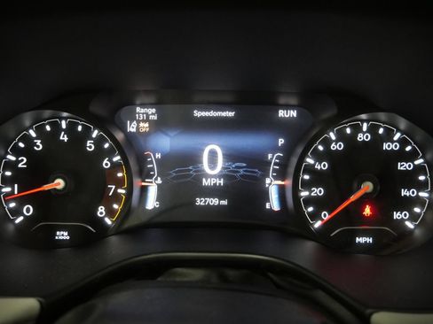 Used 2022 Jeep Compass Limited w/ Sun and Sound Group AWD/4WD image 16