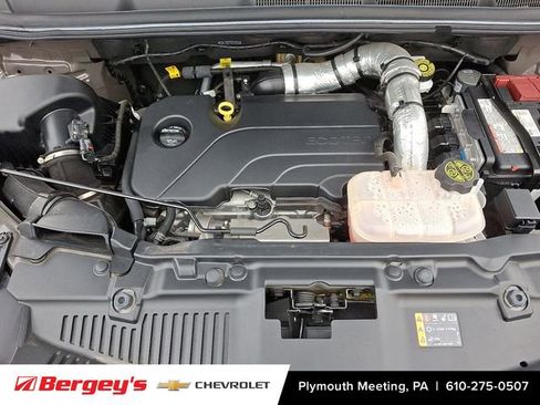 Used 2022 Chevrolet Trax LT w/ Sport Edition image 29