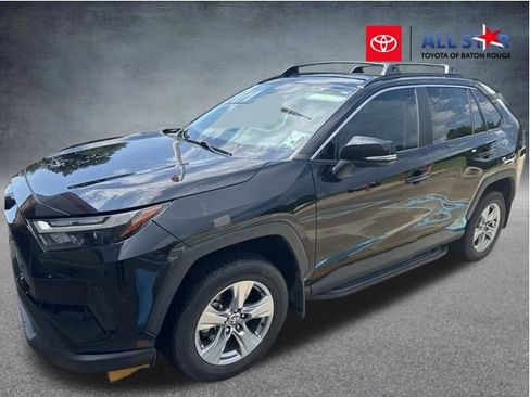 Used 2023 Toyota RAV4 XLE w/ Convenience Package FWD image 1