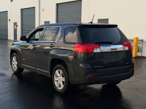Used 2014 GMC Terrain SLE AWD/4WD image 3