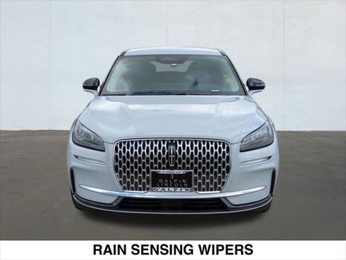 New 2025 Lincoln Corsair FWD w/ Equipment Group 101A image 4