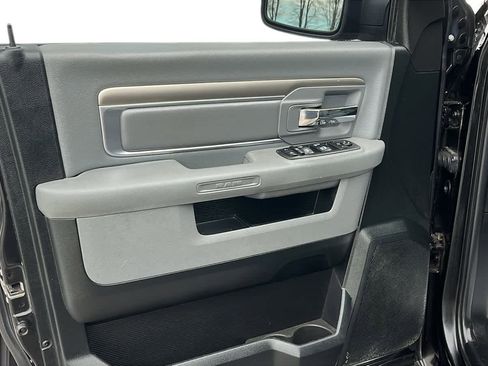 Used 2018 RAM 1500 Big Horn image 10