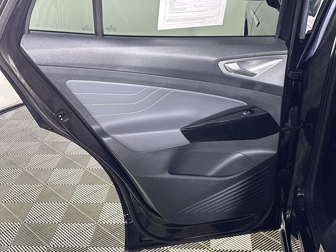 Certified 2023 Volkswagen ID.4 Pro S Plus RWD image 20