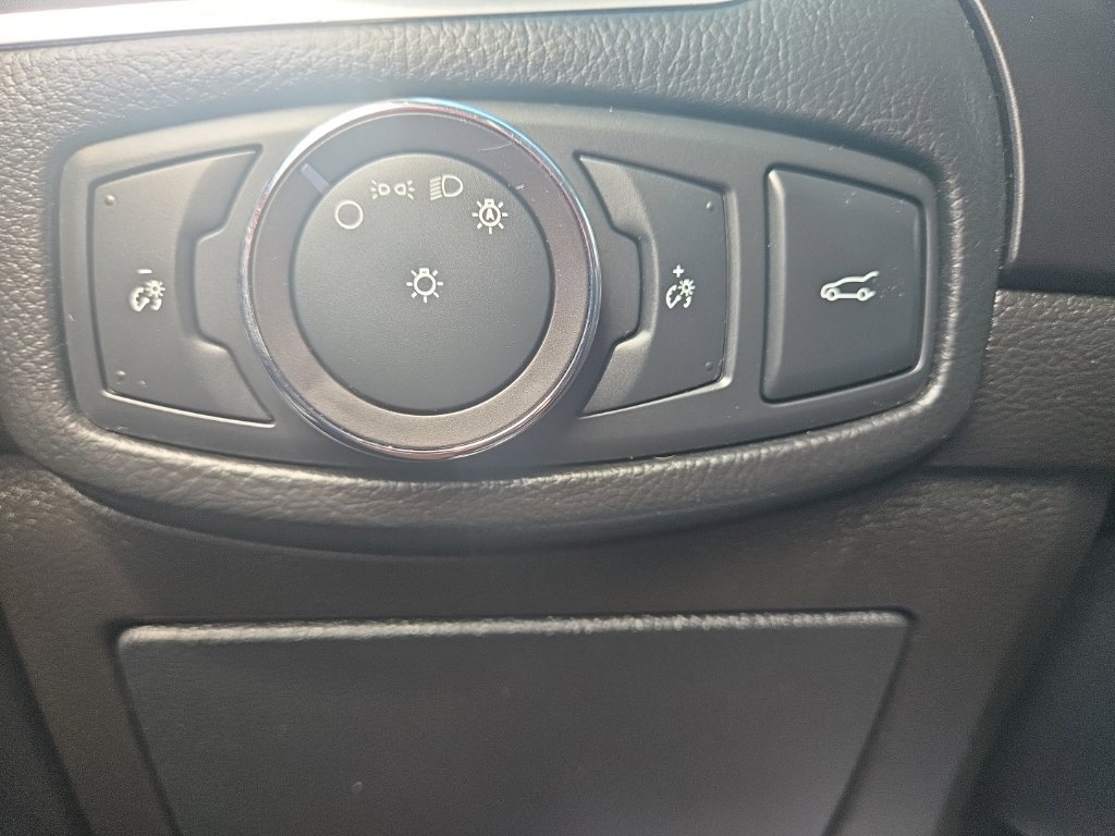 Used 2018 Ford Edge Sport w/ Equipment Group 401A AWD/4WD image 33