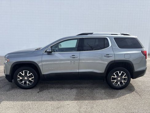 Used 2023 GMC Acadia SLE w/ Driver Convenience Package image 10